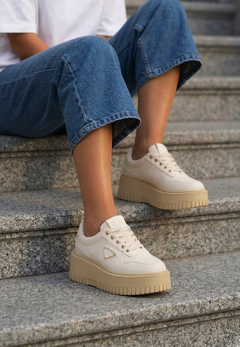 Beżowe sneakersy na platformie Madaline
