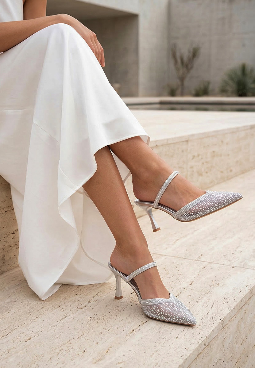 Srebrne czółenka na szpilce Rosalya