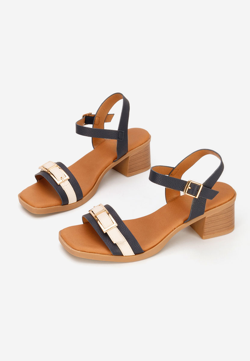 Granatowe sandały na słupku Iustinia