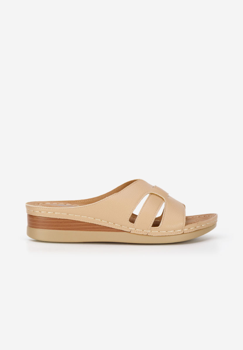 Beżowe klapki na koturnie Marhta