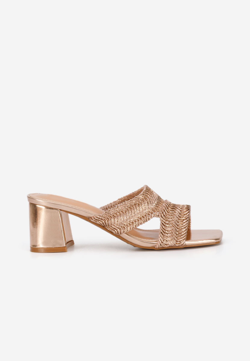 Szampańskie klapki na obcasie Nely