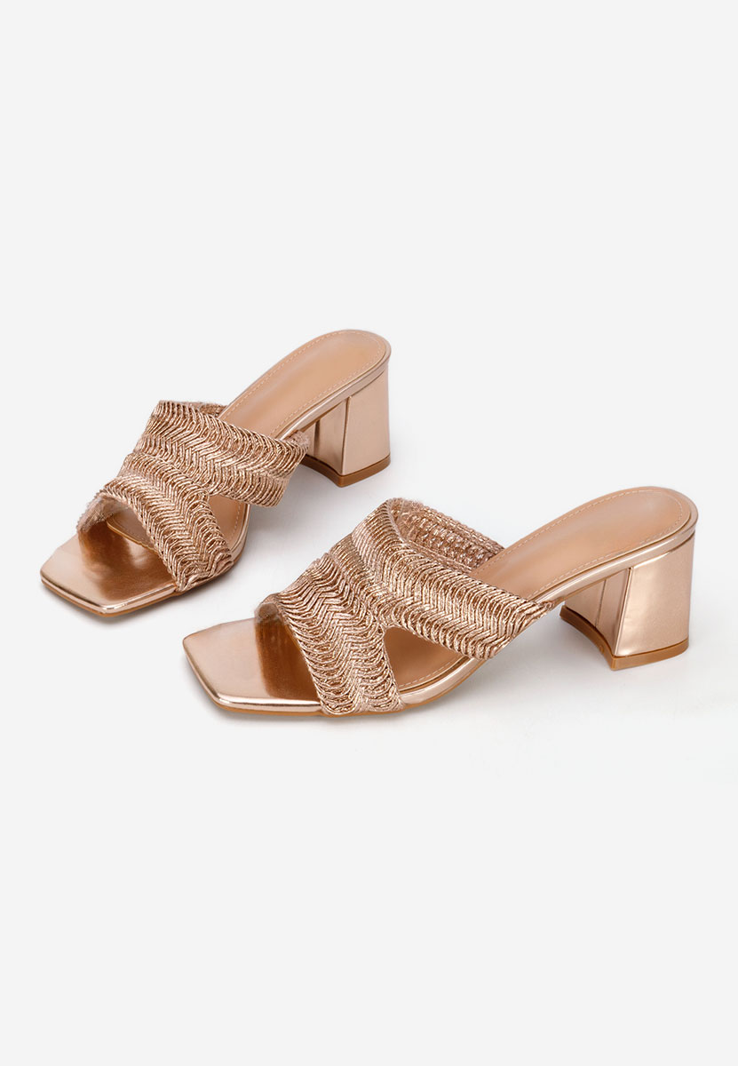 Szampańskie klapki na obcasie Nely