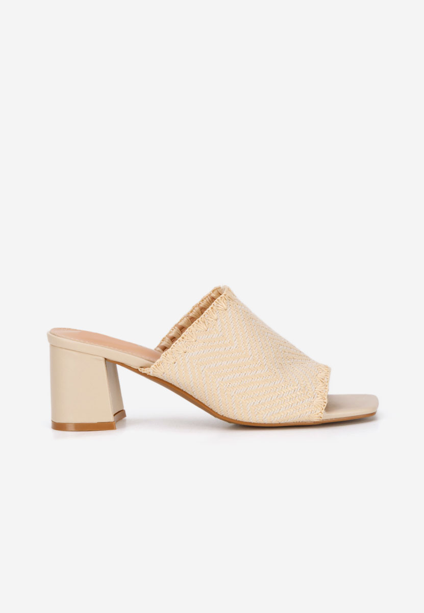 Beżowe klapki na obcasie Yngrid