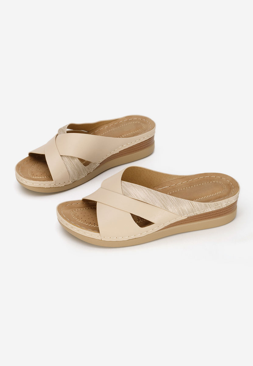 Beżowe klapki na koturnie Maryna