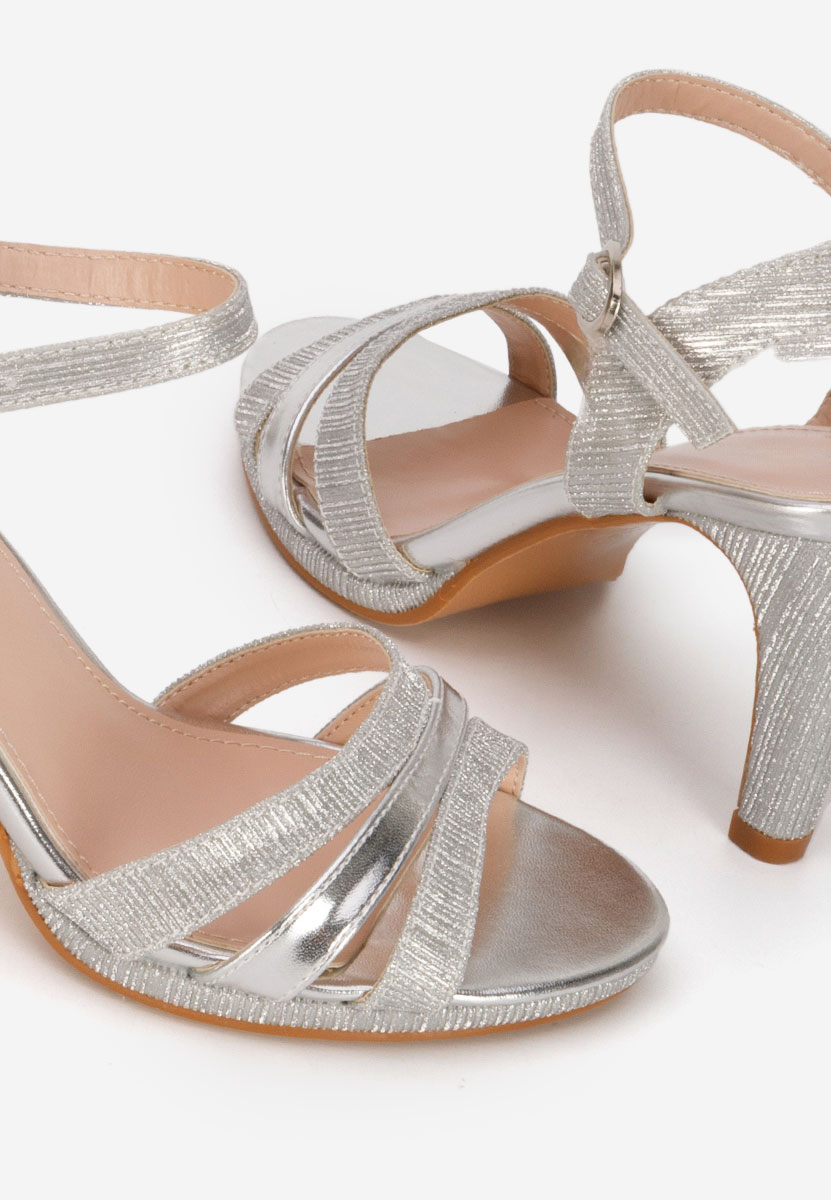 Srebrne eleganckie sandały Raniya