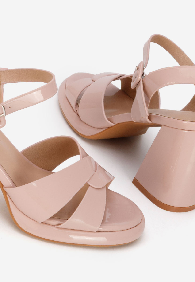 Cieliste sandały na słupku Lorenda