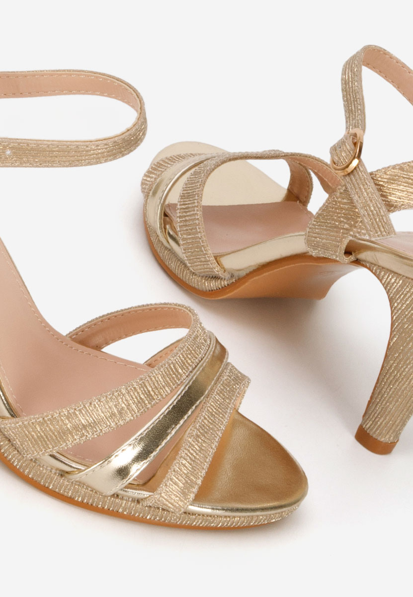 Złote eleganckie sandały Raniya