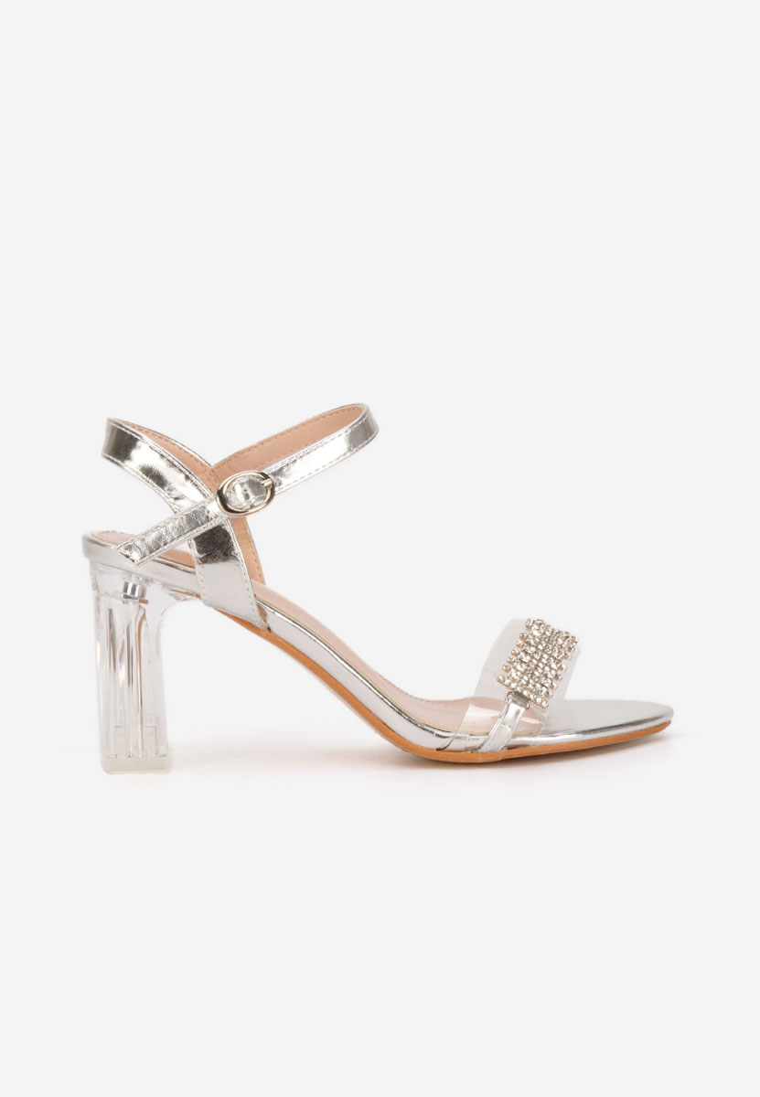 Srebrne sandały na słupku Kalistia