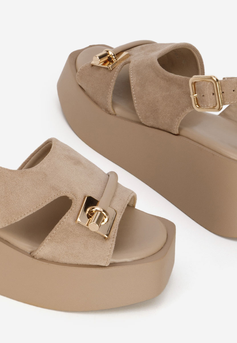 Khaki sandały na koturnie Levy