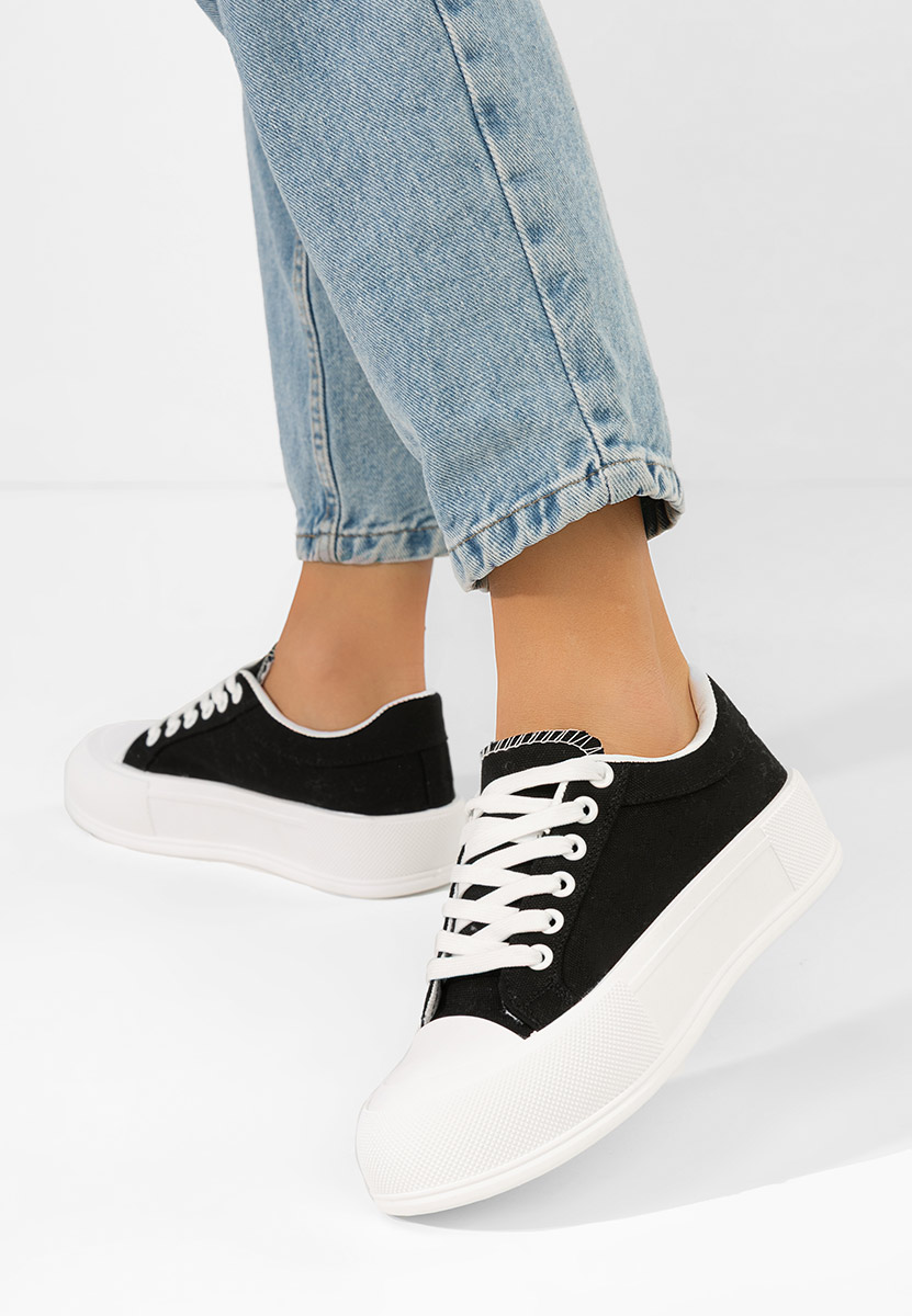 Czarne trampki na platformie Antonea