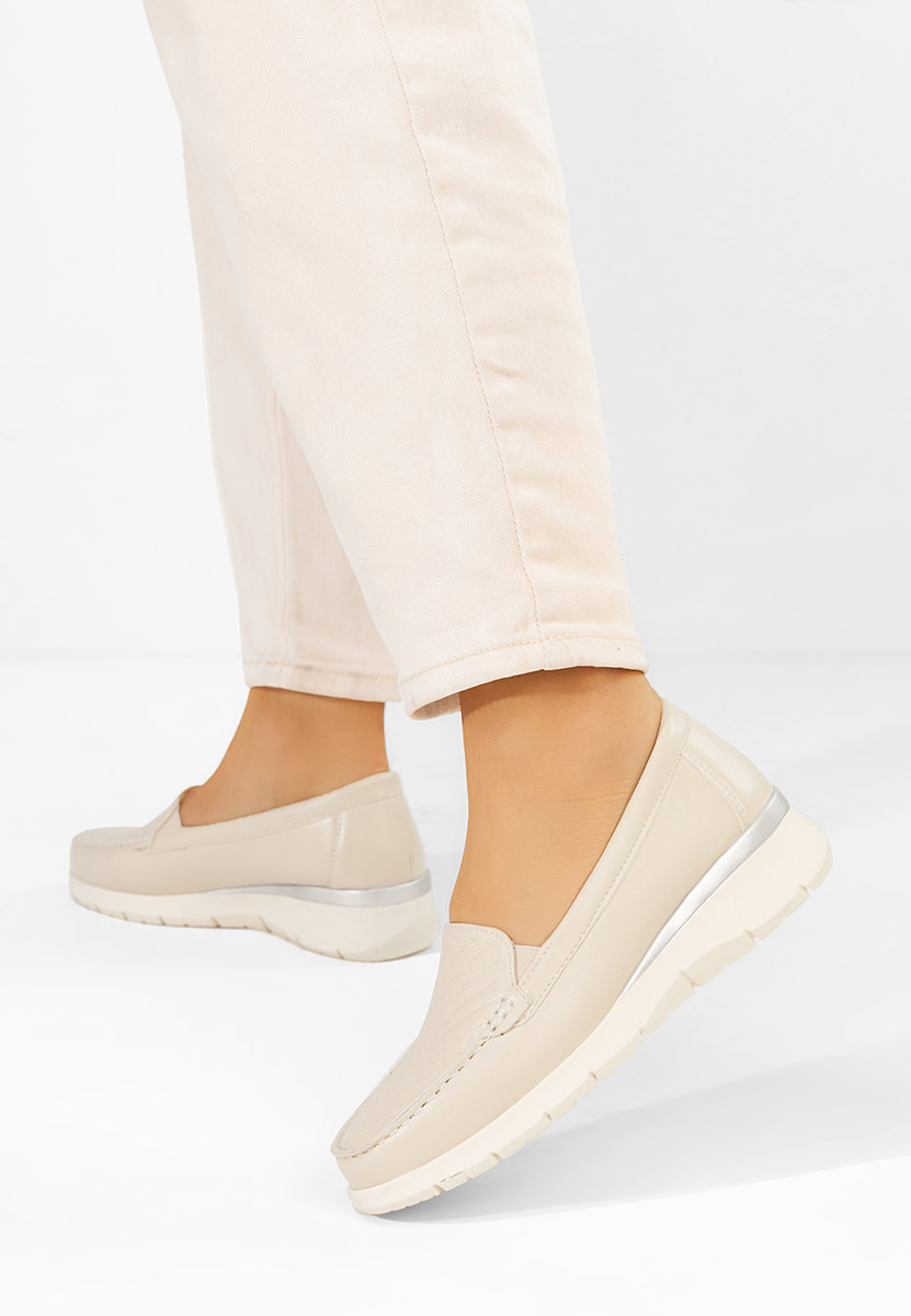 Beżowe mokasyny damskie Seona