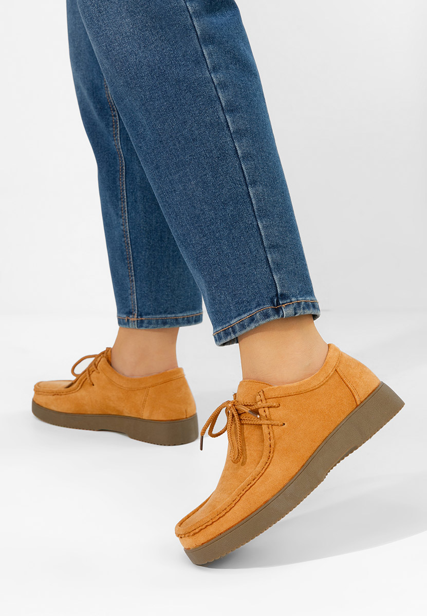 Camelowe półbuty damskie Zairia