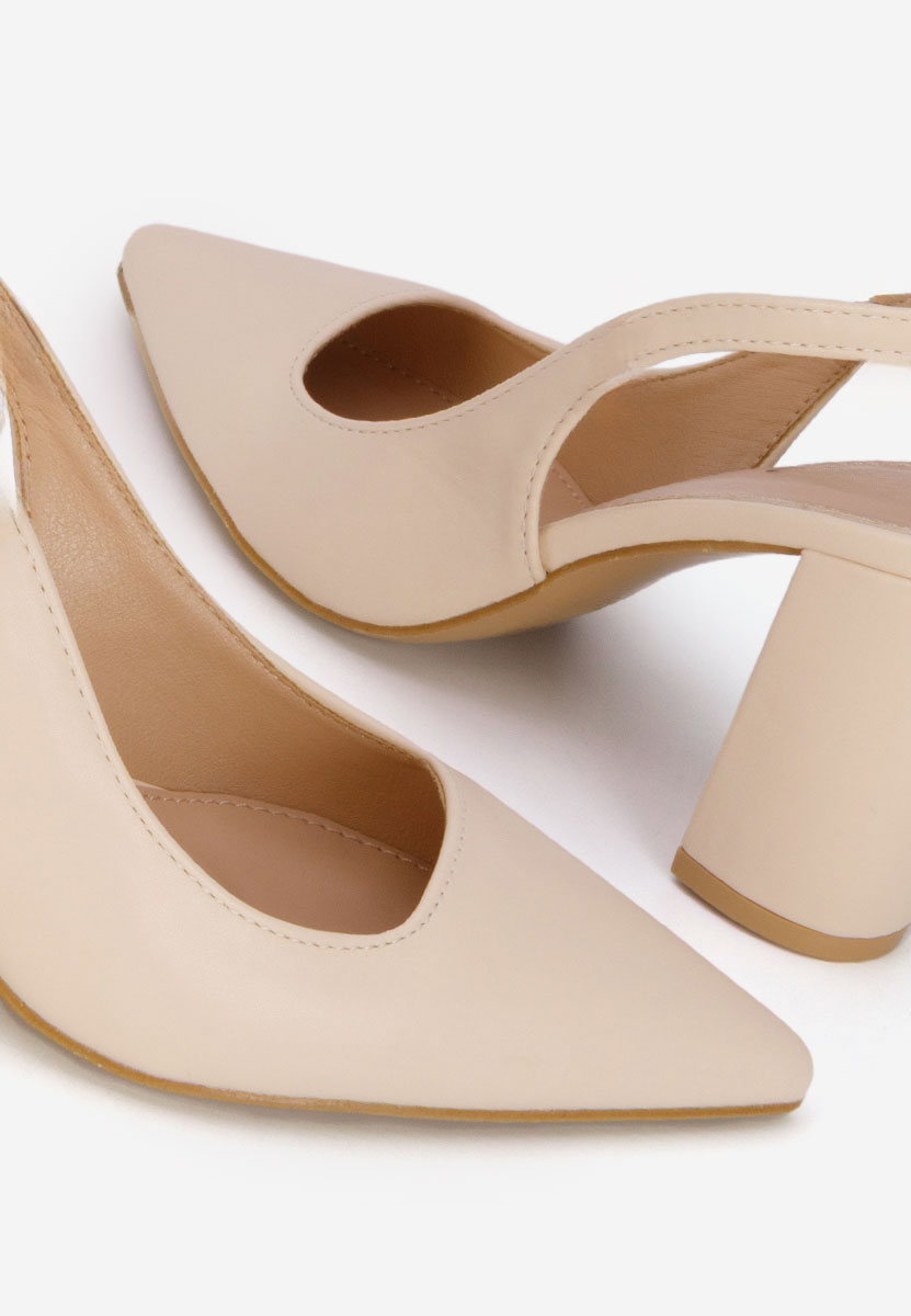 Beżowe czółenka bez pięt Eleria