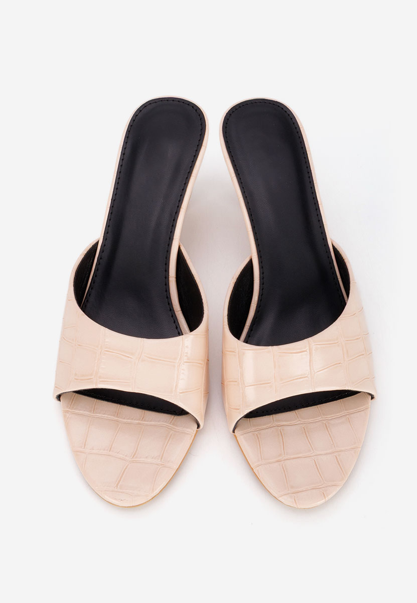 Beżowe klapki na obcasie Iuliania