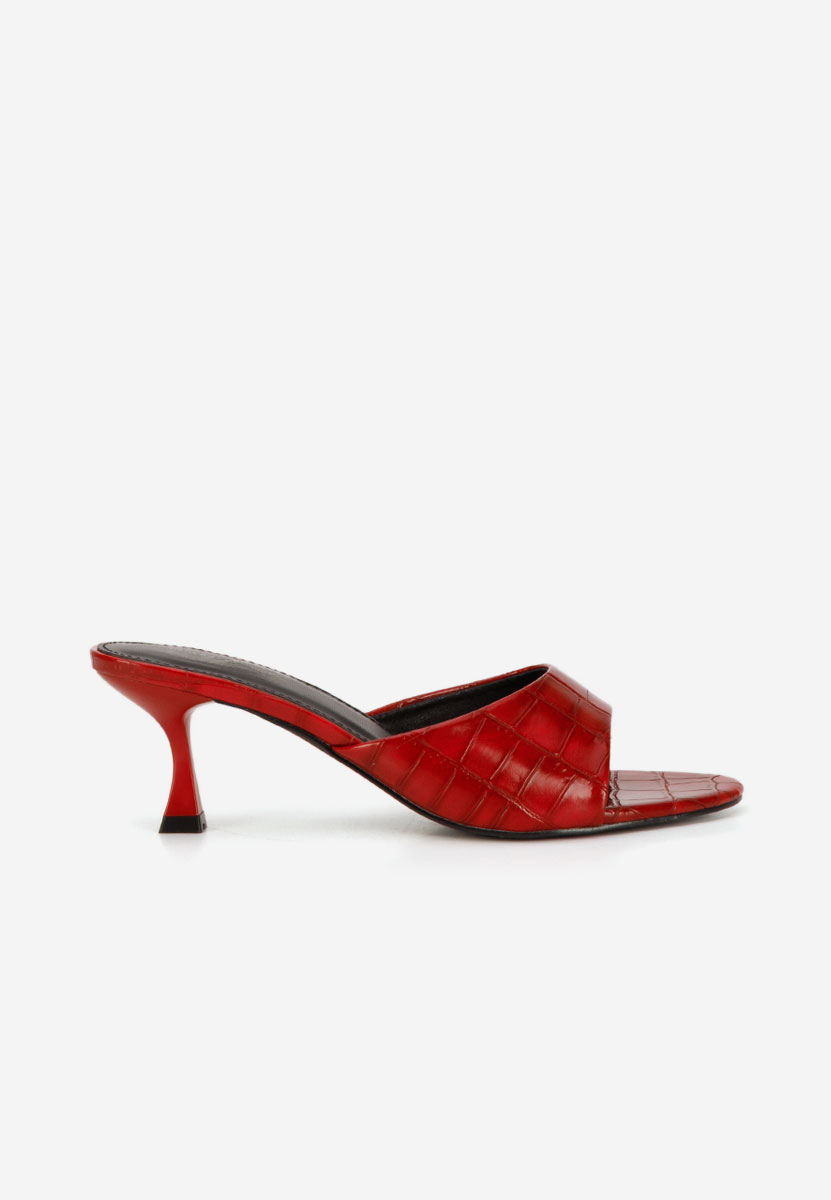 Bordowe klapki na obcasie Iuliania