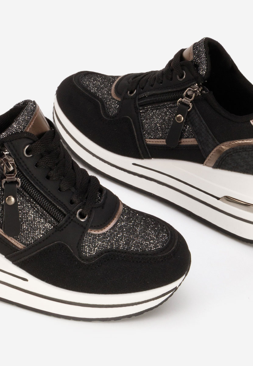 Czarne sneakersy na koturnie Snuvira