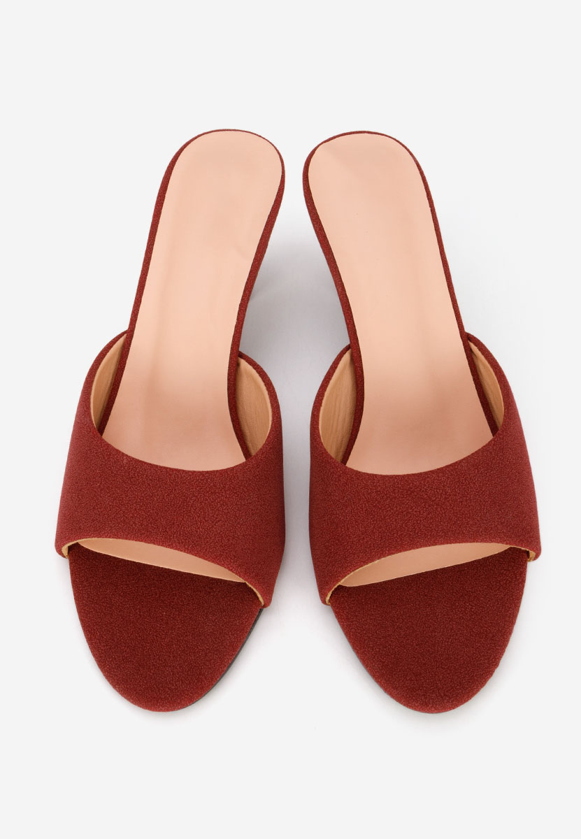 Bordowe klapki na obcasie Otelia