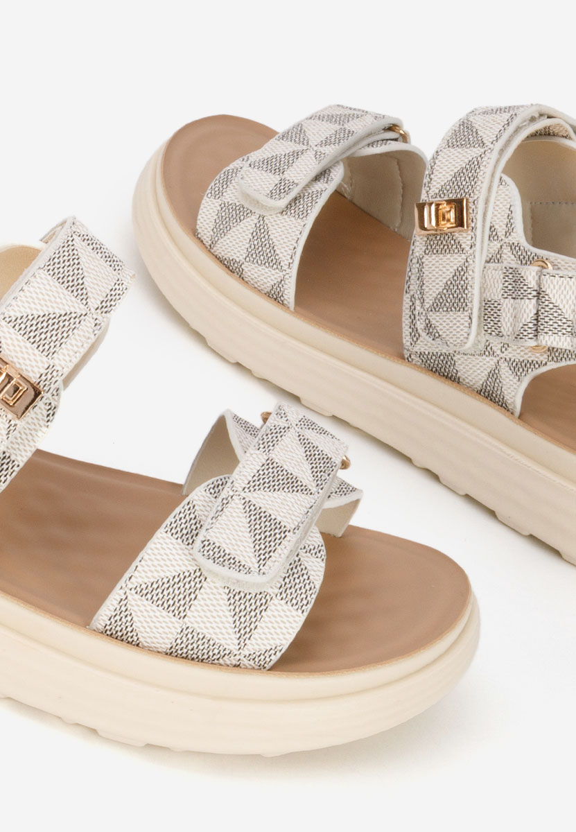 Beżowe sandały damskie Gennia