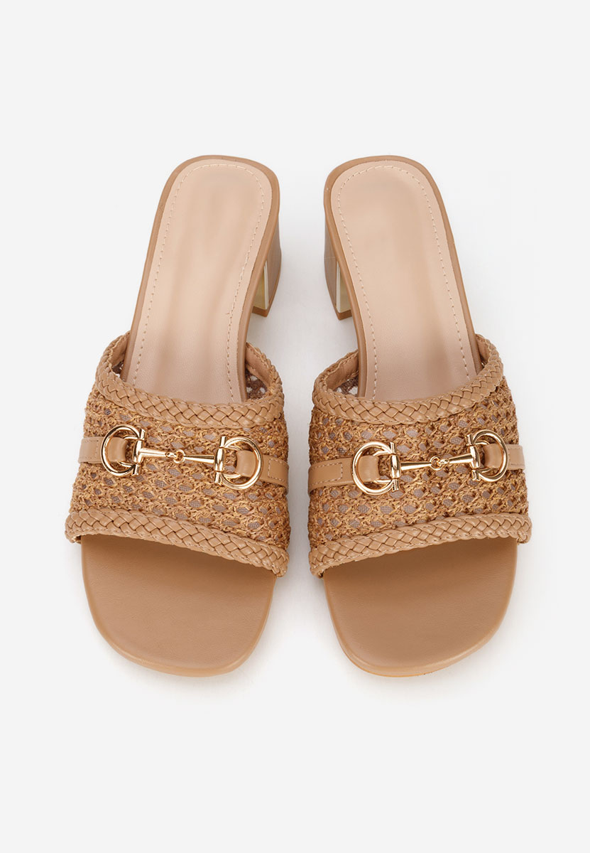 Camelowe klapki na obcasie Giustinia