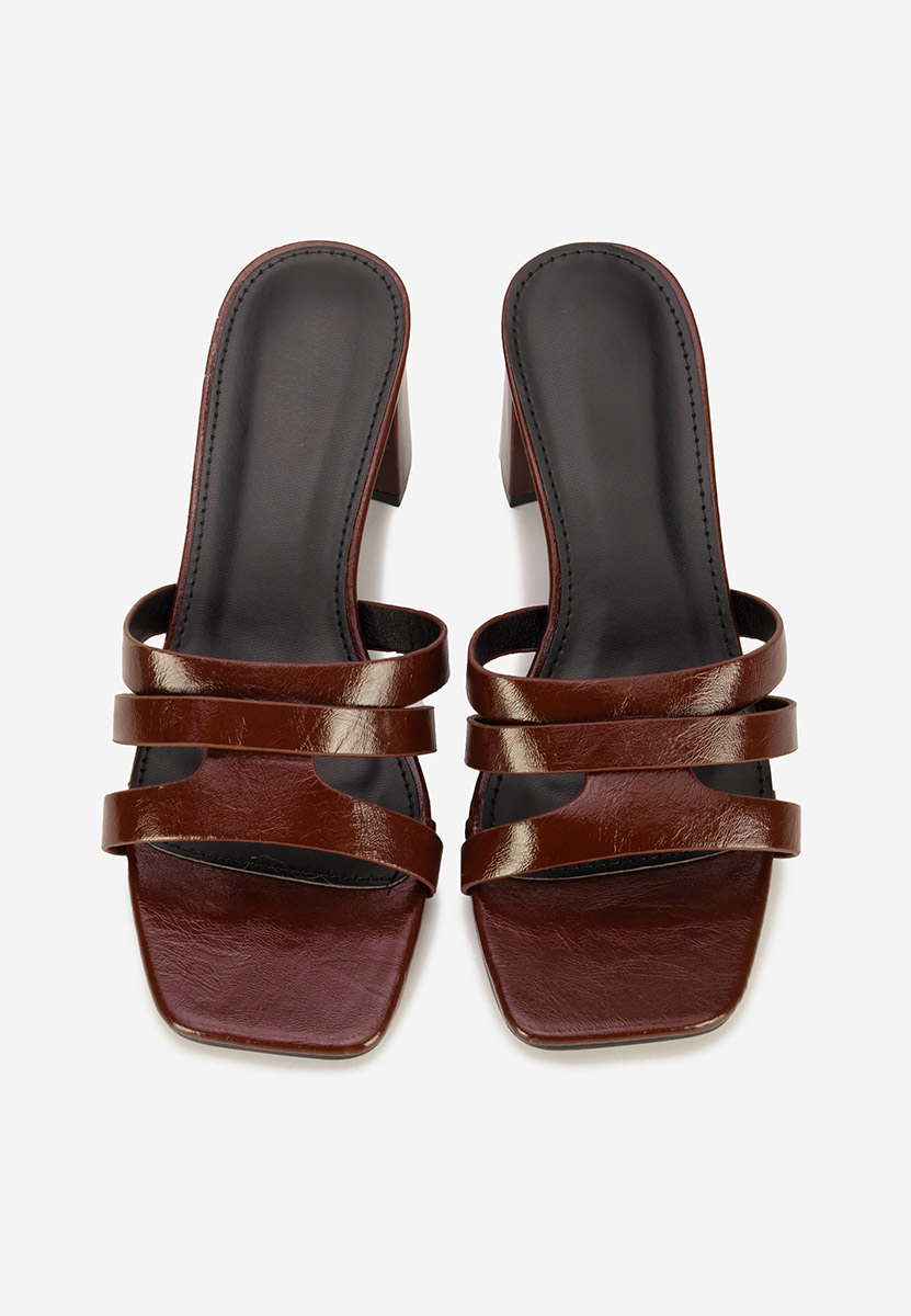 Bordowe klapki na obcasie Genoveva V2