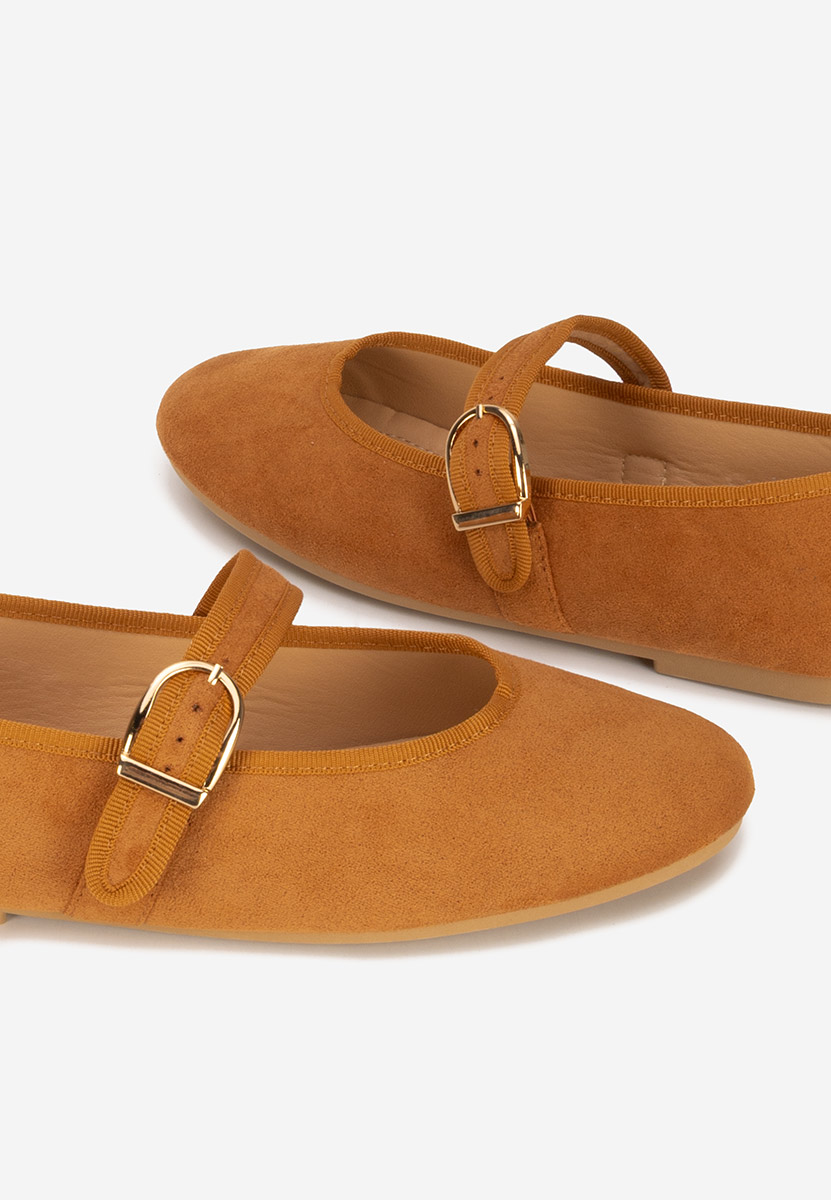 Camelowe baleriny z paskiem Alecsona