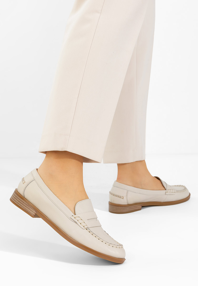 Beżowe mokasyny damskie skórzane Meltanea