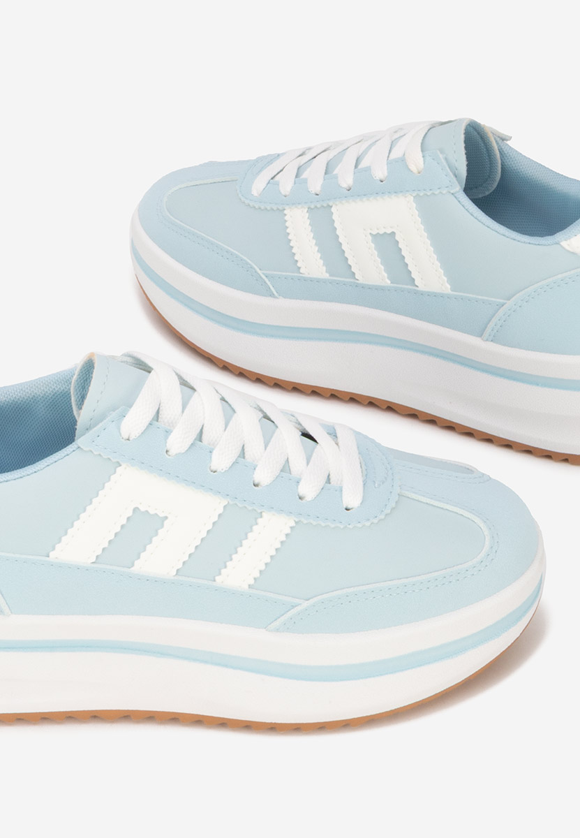 Niebieskie sneakersy na platformie Jesie