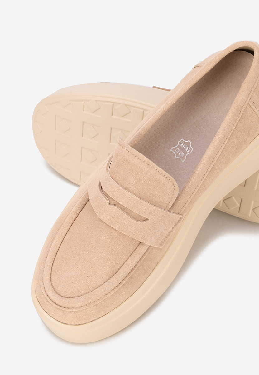 Beżowe mokasyny na platformie Herminia