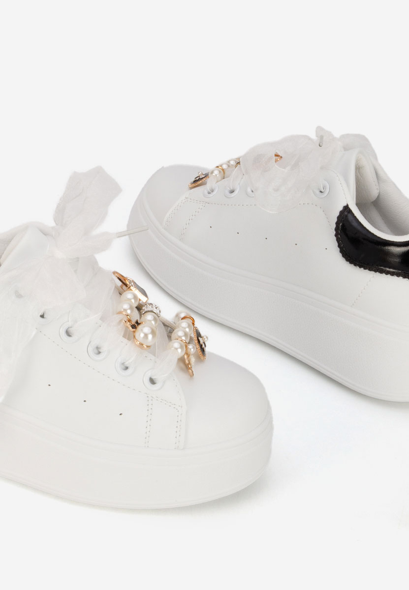 Białe sneakersy na platformie Cellia
