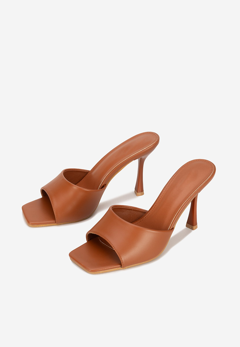 Camelowe klapki na obcasie Eliseia V2