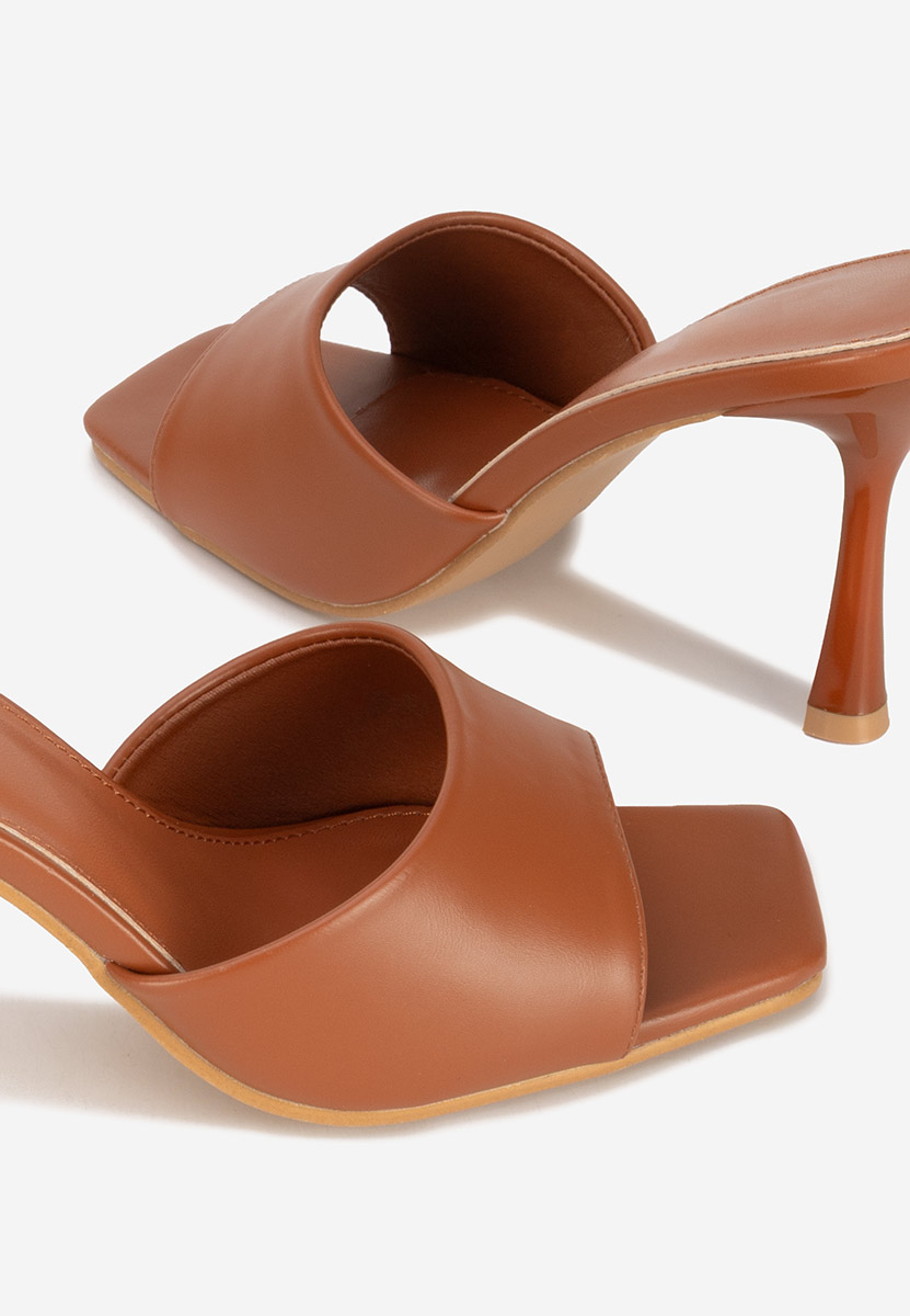 Camelowe klapki na obcasie Eliseia V2