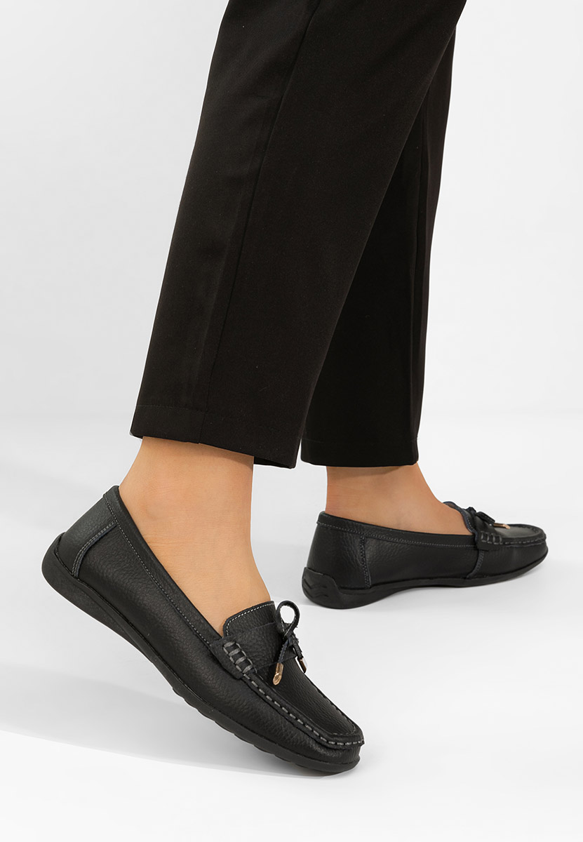 Czarne mokasyny damskie skórzane Nemesia