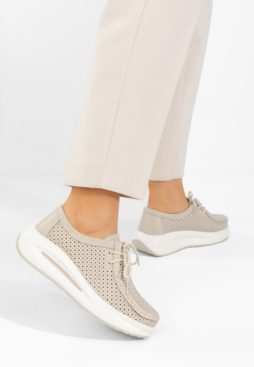 Beżowe mokasyny damskie skórzane Eveliana