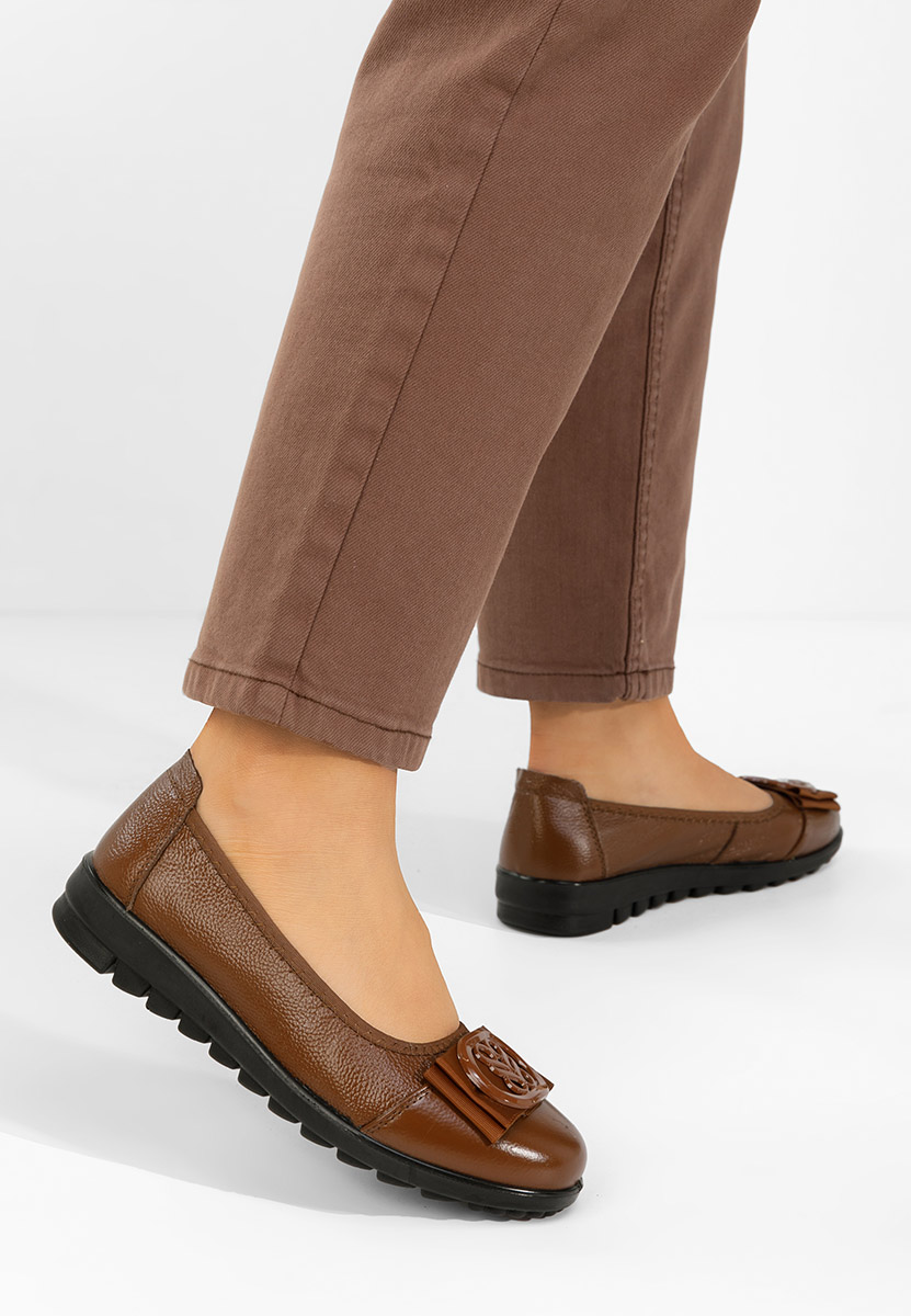 Brązowe balerinki skórzane Demarisa