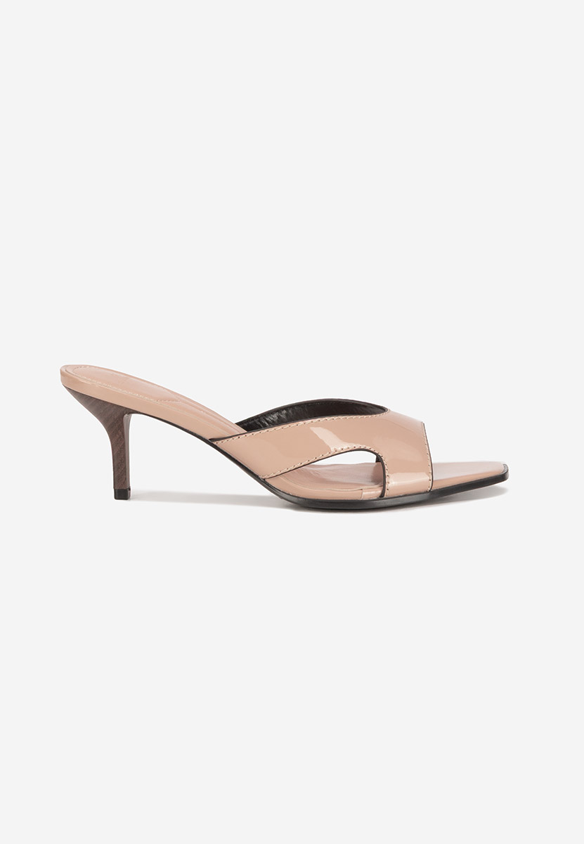 Beżowe klapki na obcasie Zinadia