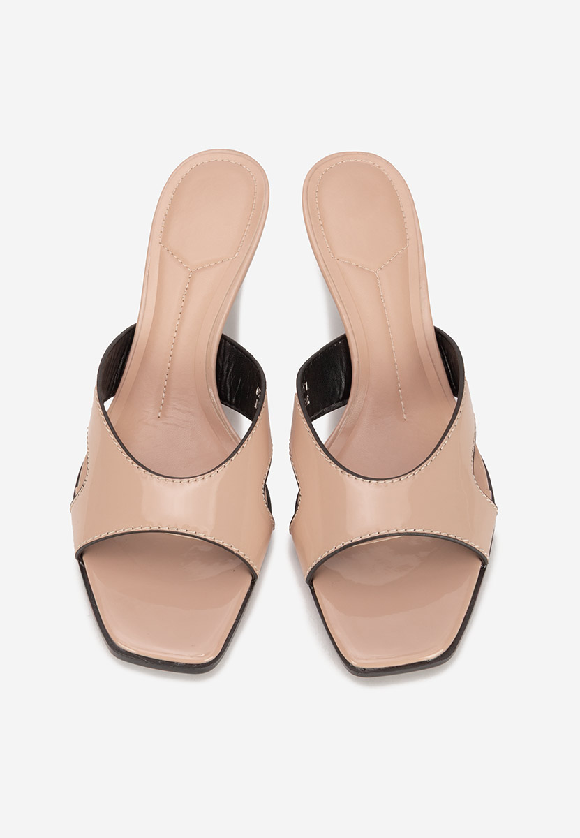 Beżowe klapki na obcasie Zinadia