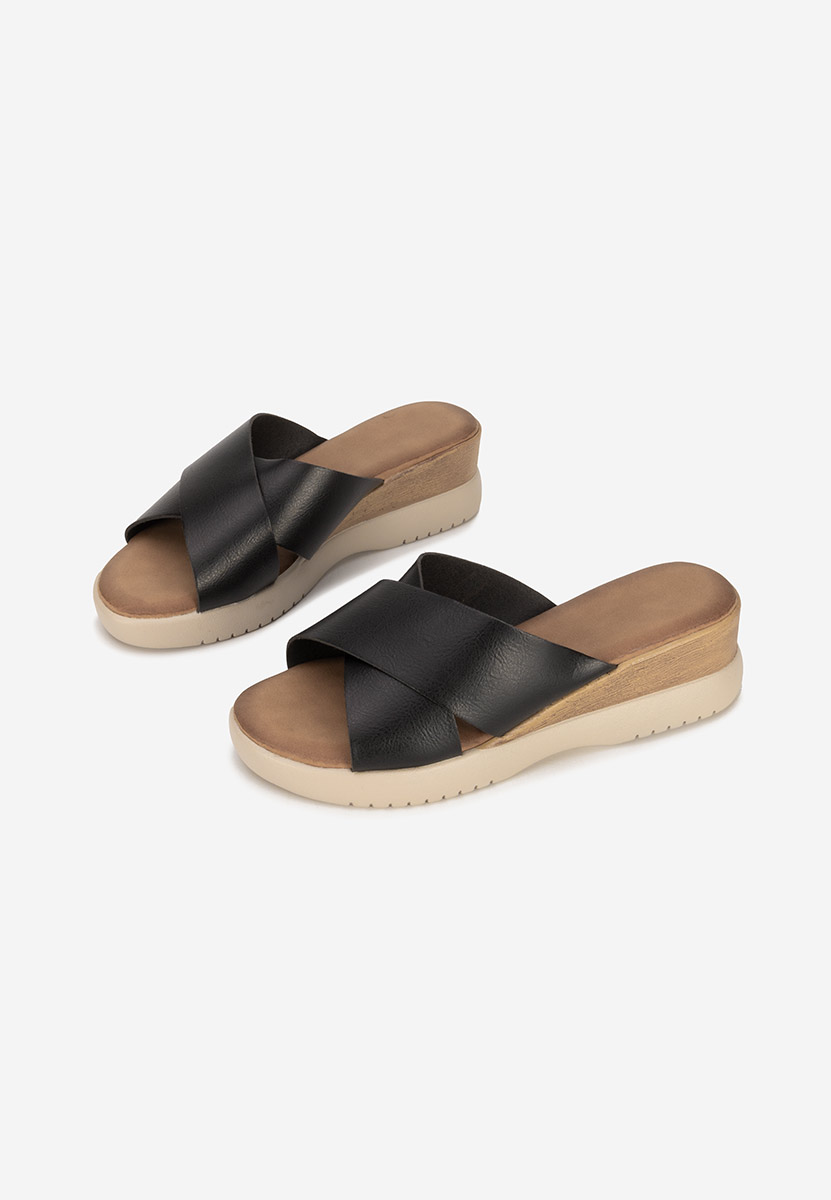 Czarne klapki na platformie Jadie