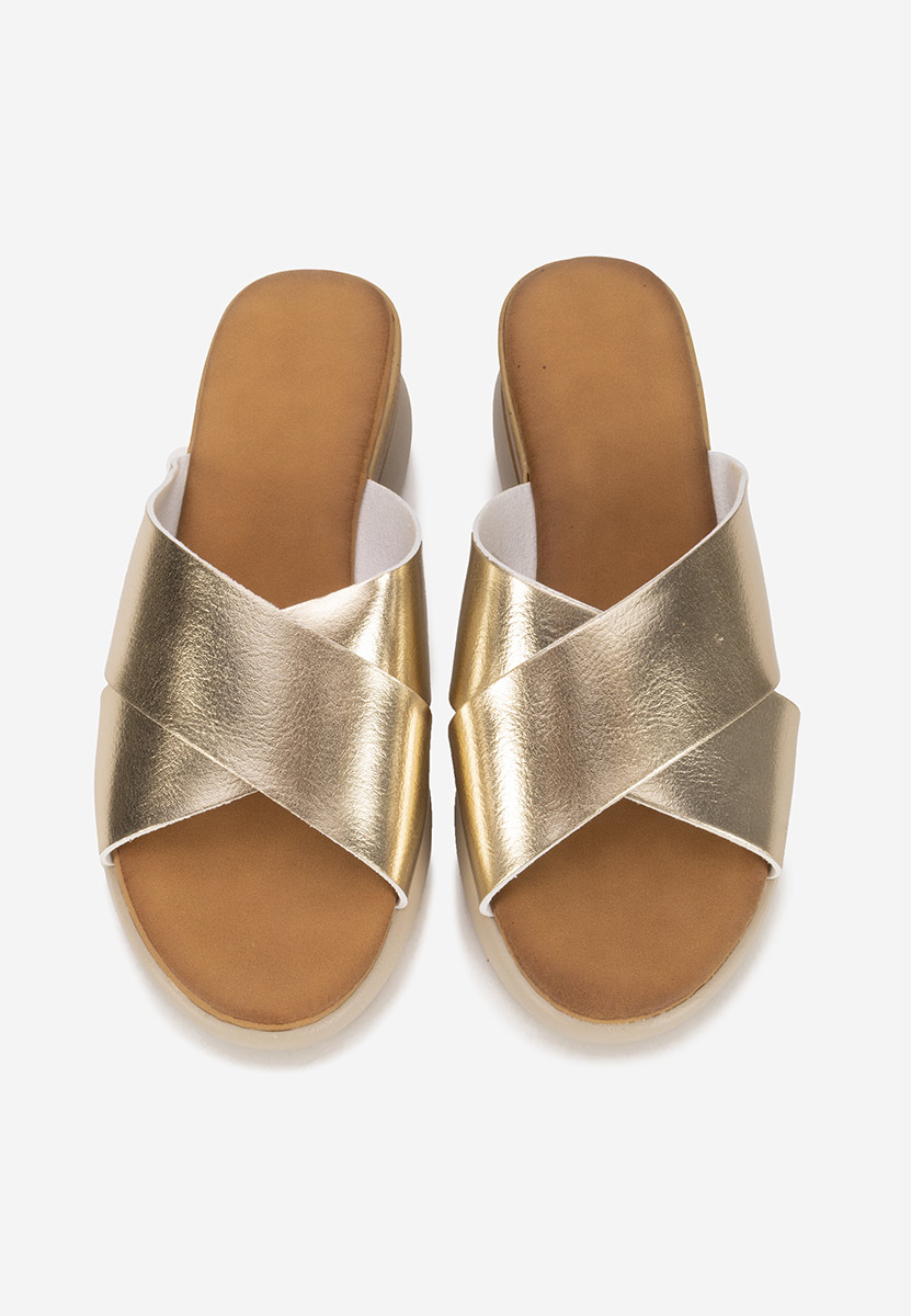 Złote klapki na platformie Jadie