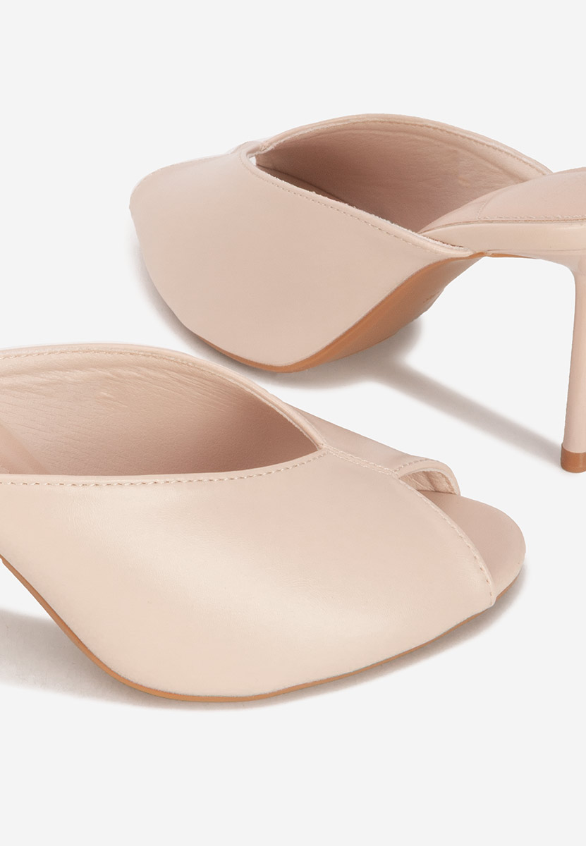 Beżowe klapki na obcasie Sidina