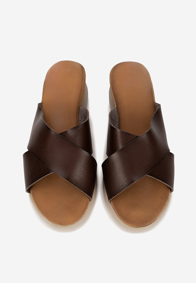 Brązowe klapki na platformie Jadie