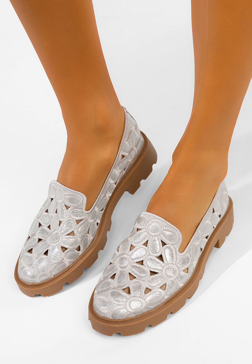 Srebrne półbuty damskie Sorika