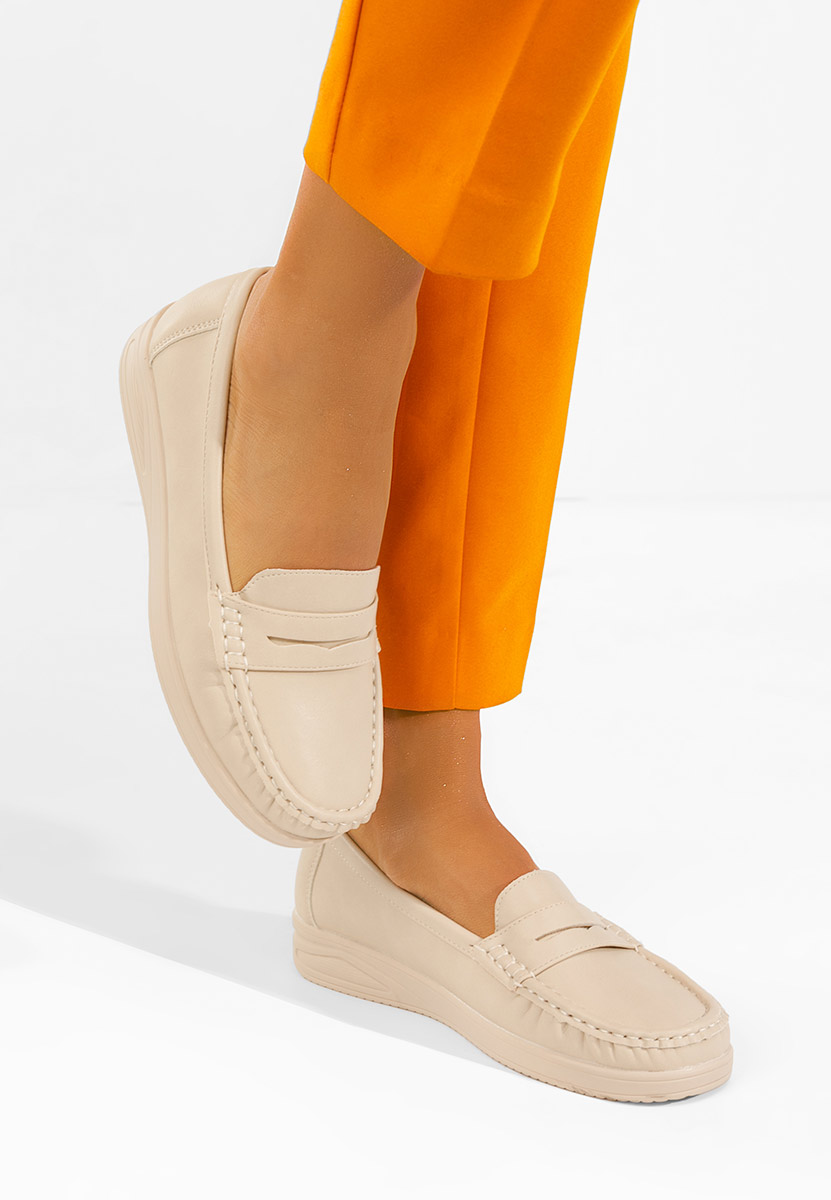 Beżowe mokasyny damskie Elesya