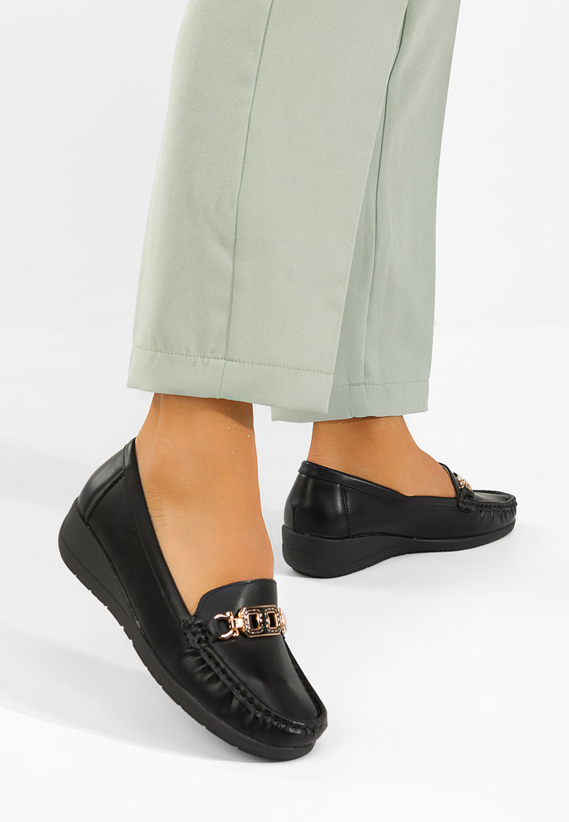 Czarne mokasyny damskie Varalia