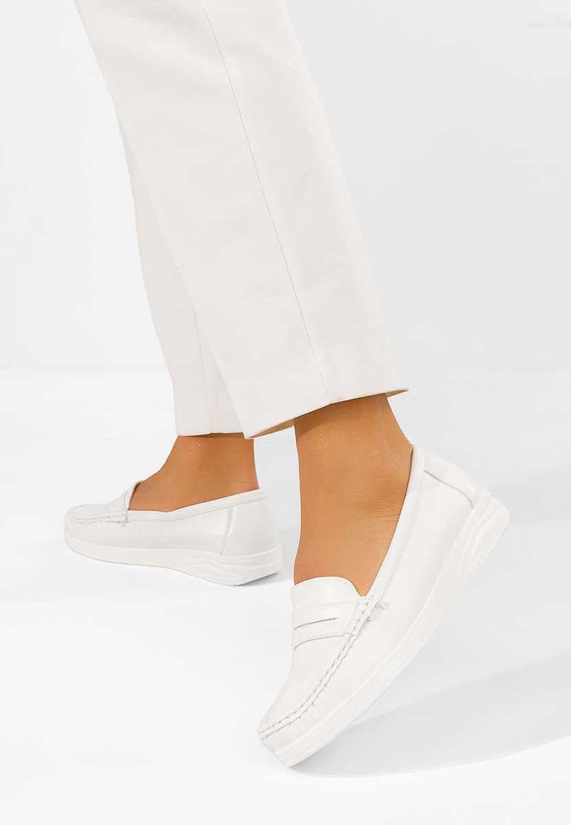 Białe mokasyny damskie Elesya