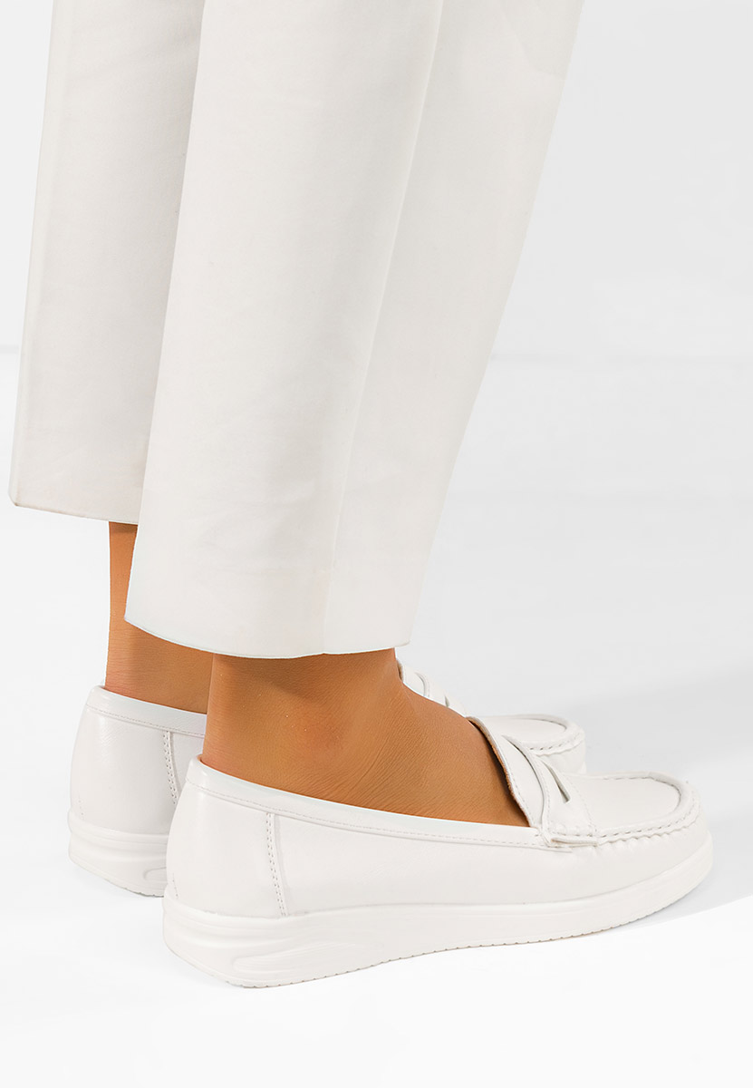 Białe mokasyny damskie Elesya