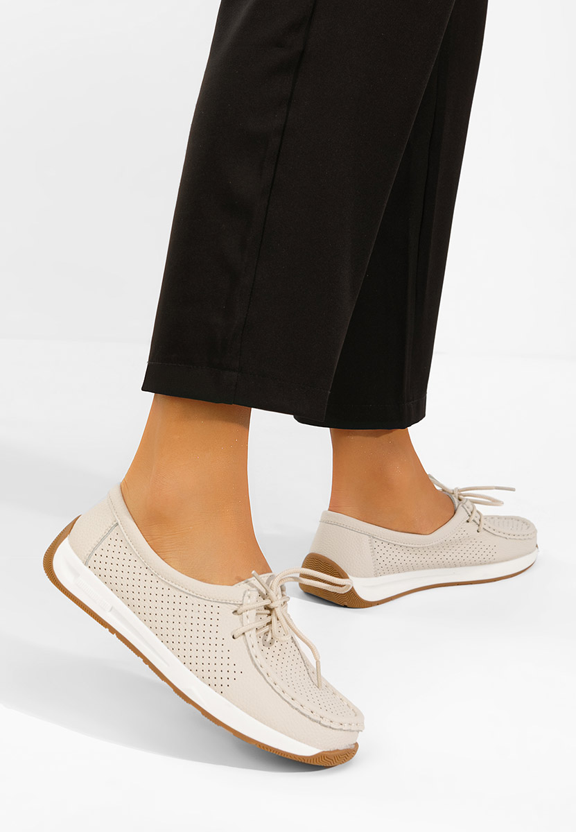 Beżowe mokasyny damskie Kaliana