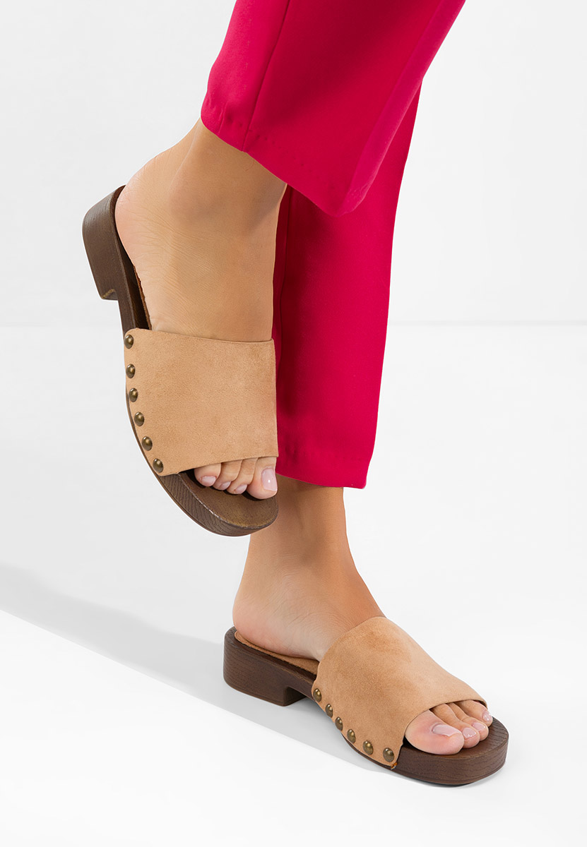 Beżowe klapki damskie Syndi