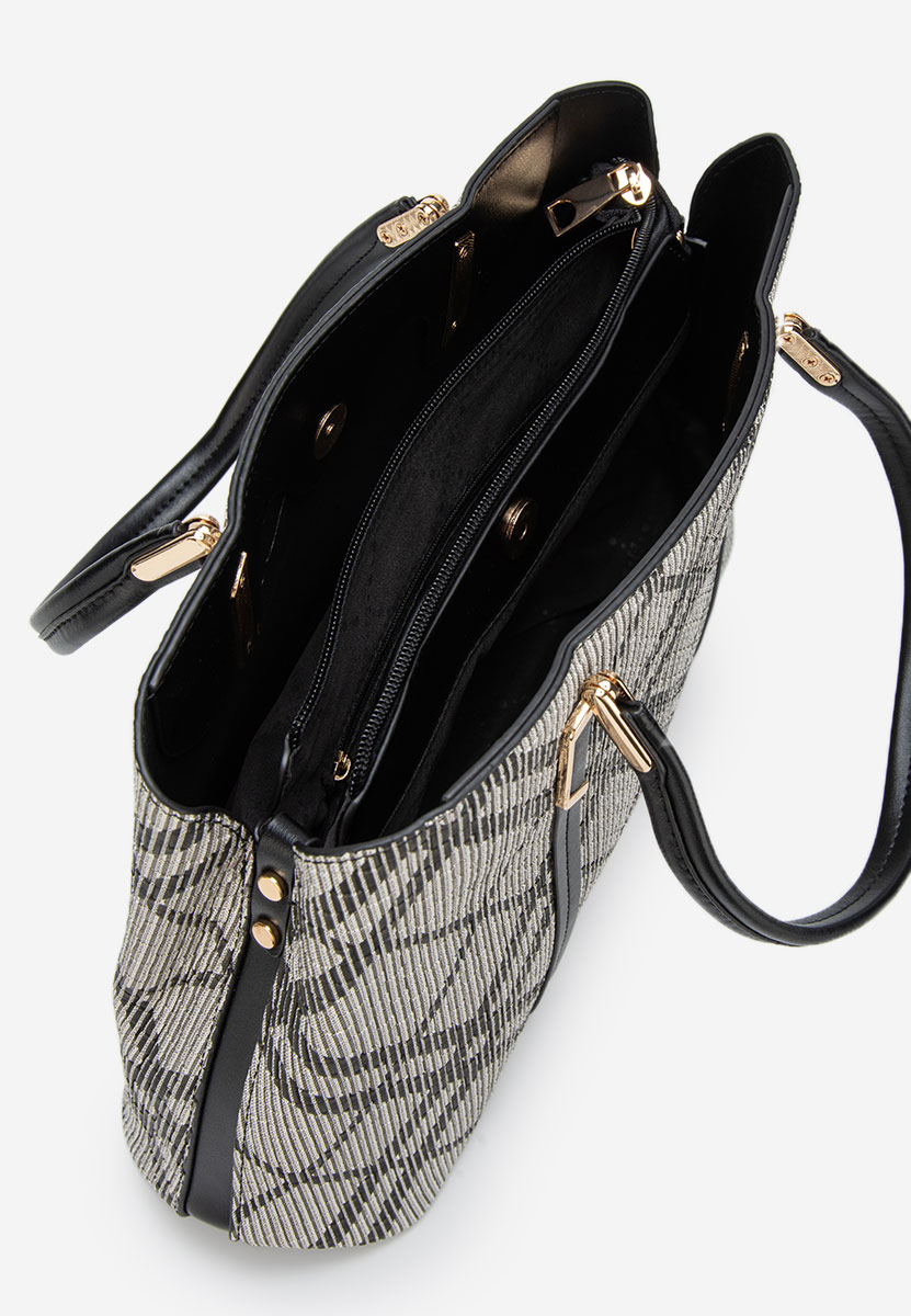 Czarna torebka do ręki Ollia