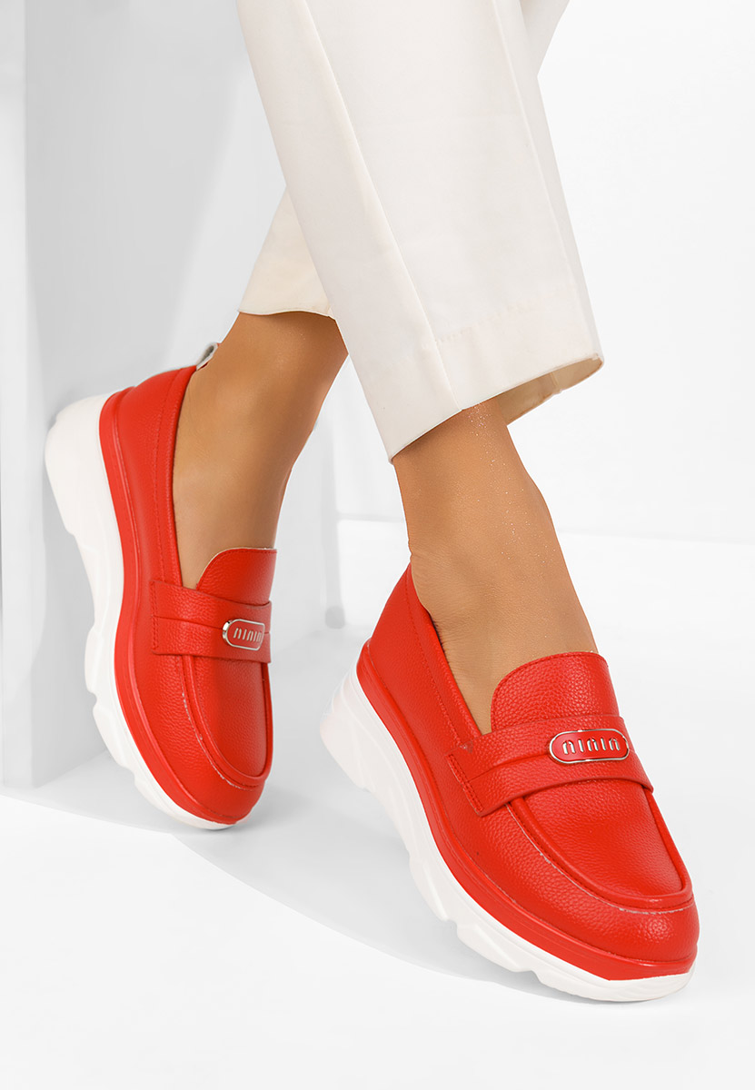 Czerwone mokasyny na koturnie Reenia