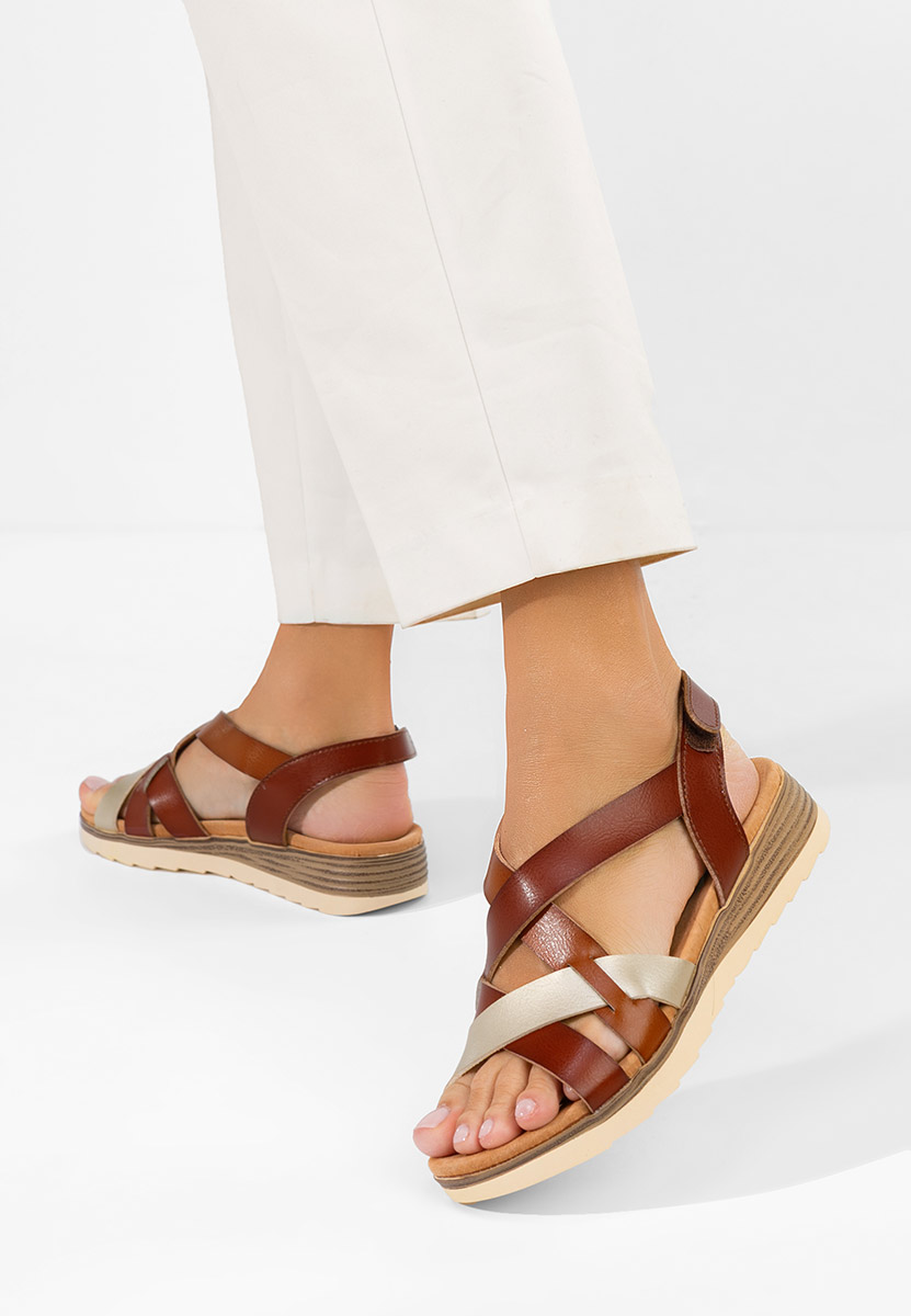 Camelowe sandały skórzane Sidomia